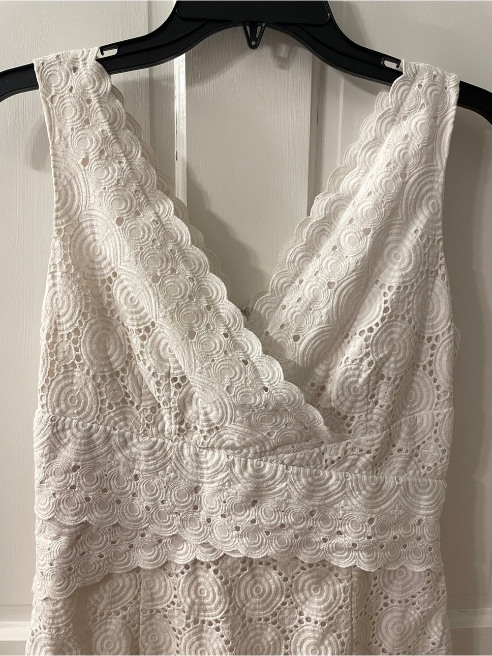 Kay Unger White Eyelet Cotton Lace Faux-Wrap Sheath Dress - Picture 5 of 10